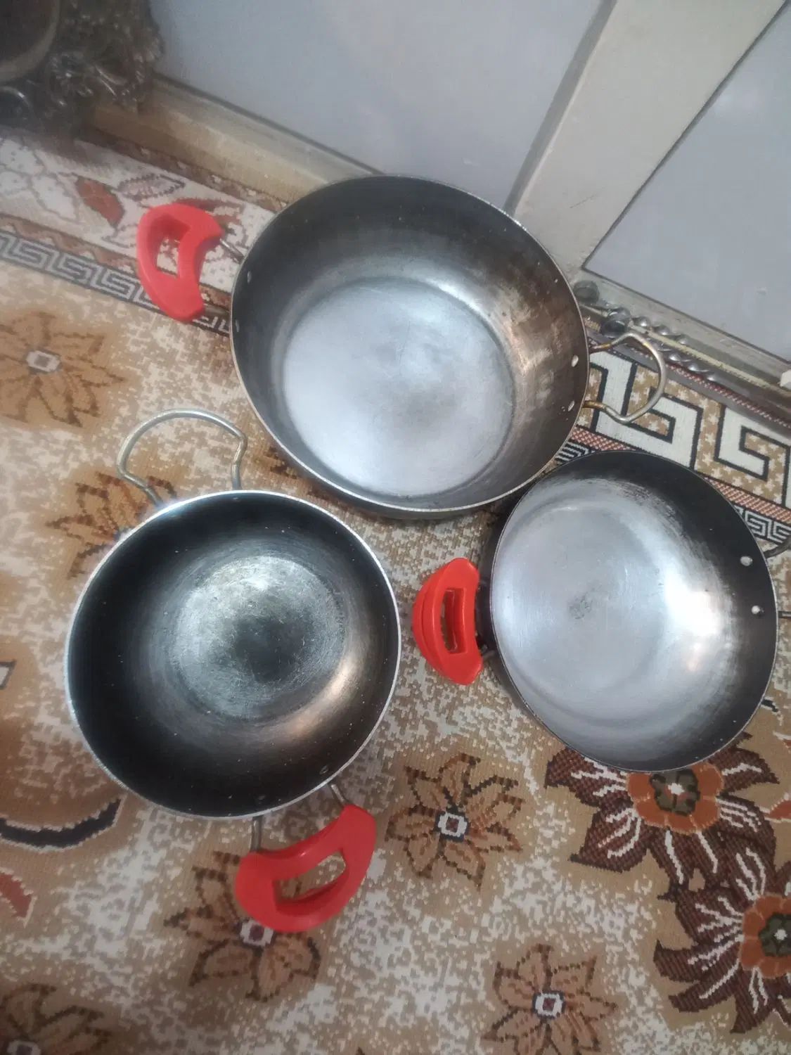 ۳عدد تابه تفلون|ظروف پخت‌وپز|رشت, گلباغ نماز|دیوار