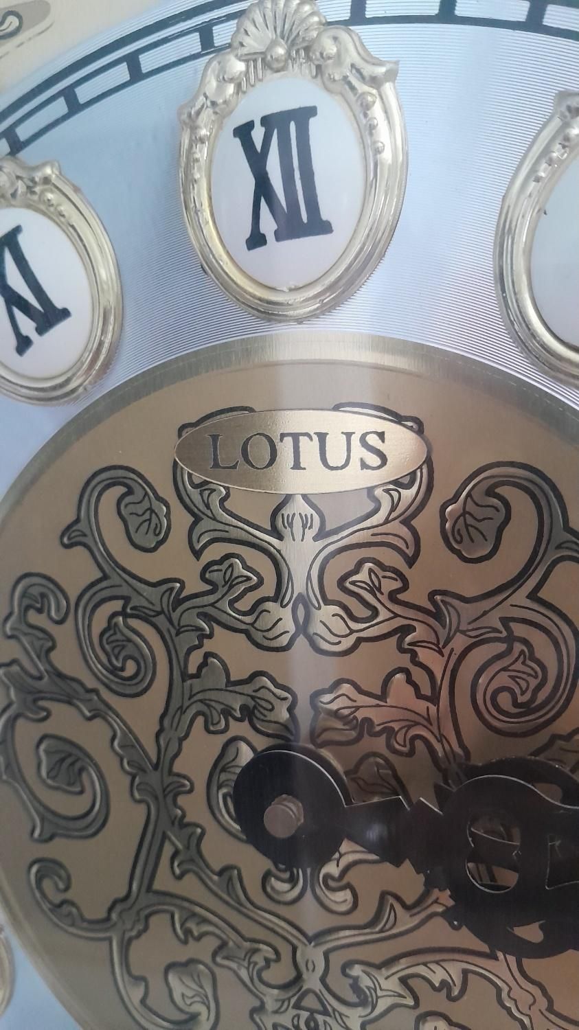 ساعت ایستاده لوتوس|ساعت دیواری و تزئینی|رشت, پیرکلاچای|دیوار