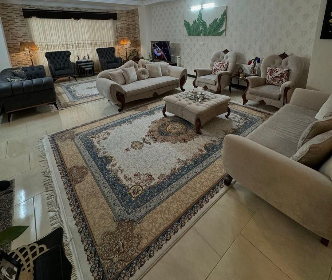 ۱۰۰ متر/نزدیک میدان اصلی/بر بلوار.|فروش آپارتمان|تهران, مبارک‌آباد بهشتی|دیوار