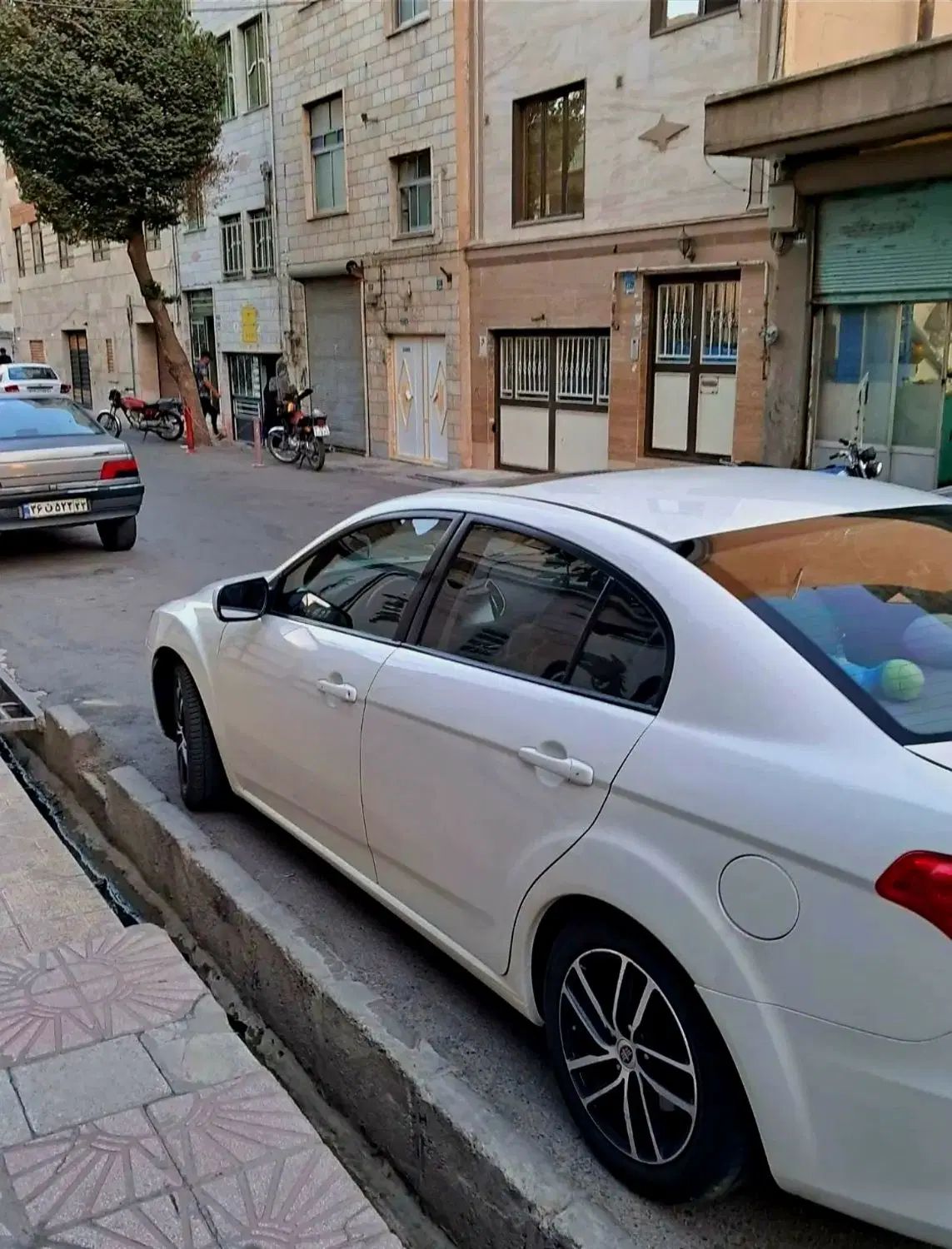 بسترن b50f در حد صفر بهترین تو رنج|خودرو سواری و وانت|مشهد, آزادشهر|دیوار