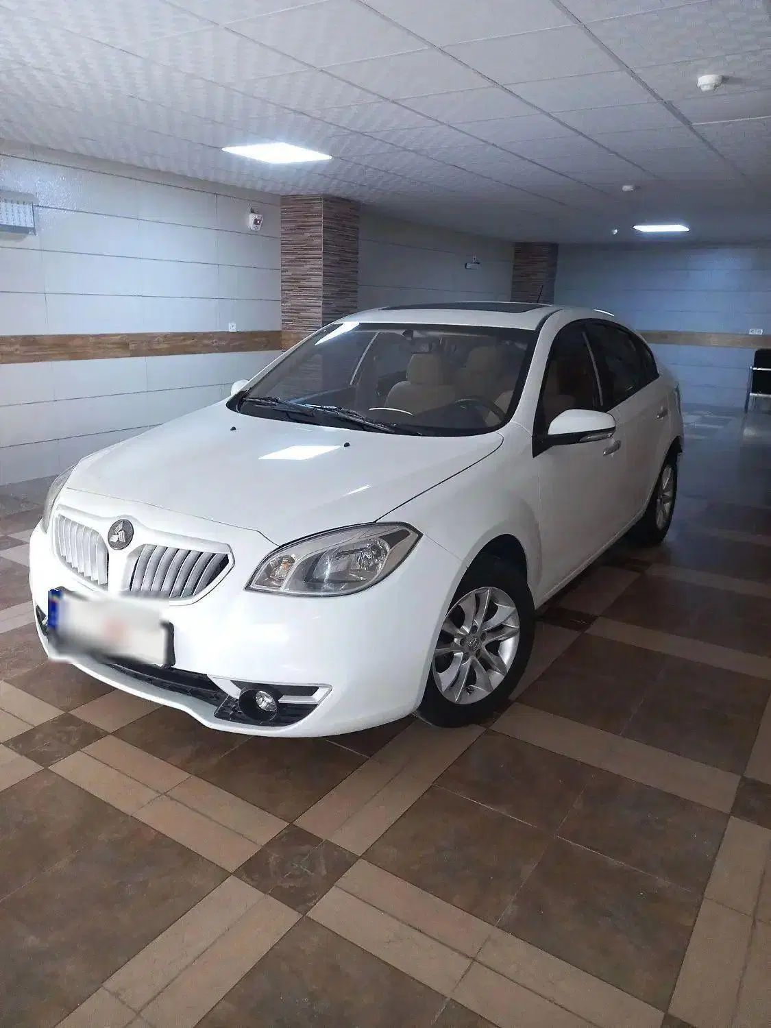 برلیانس H330 اتوماتیک 1500cc مدل ۱۳۹۶|خودرو سواری و وانت|تبریز, |دیوار