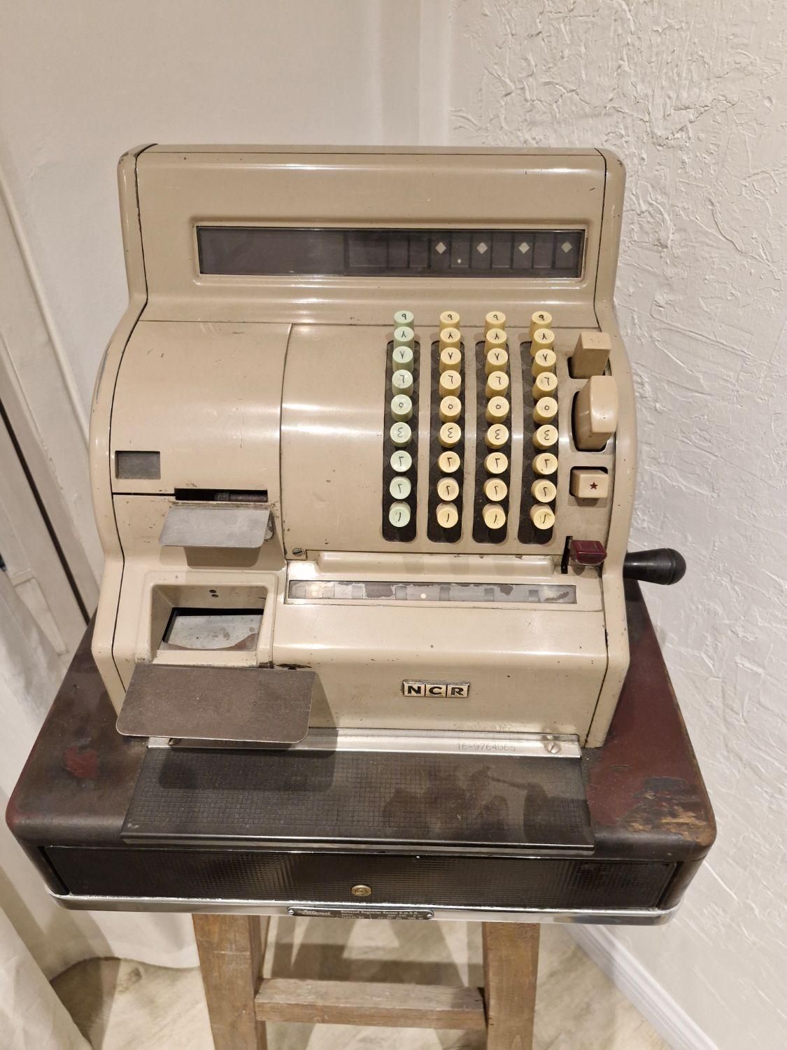 صندوق پول مکانیکی NCR|کلکسیون اشیاء عتیقه|تهران, آرارات|دیوار
