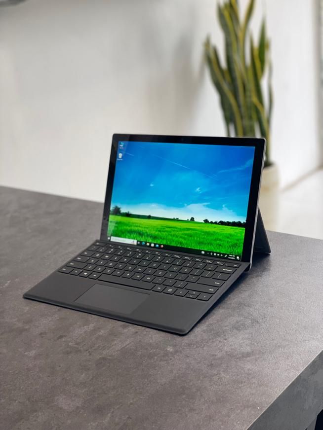 سرفیس پرو ۵ - surface pro 5|رایانه همراه|مشهد, تربیت (صدف)|دیوار