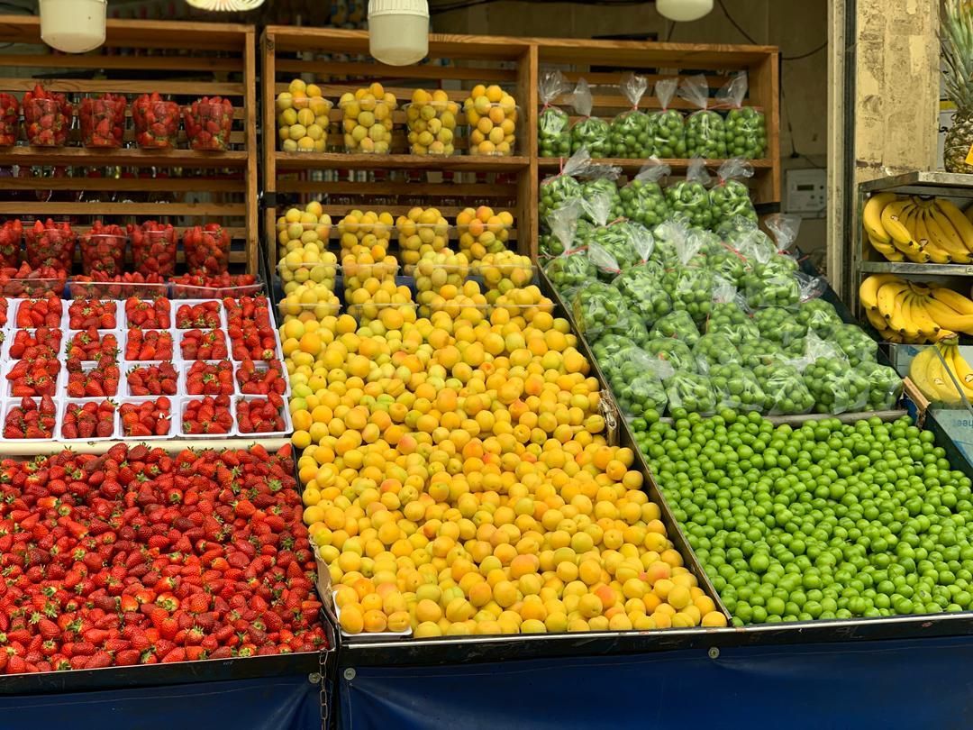 برای  کار در میوه فروشی  همکار  کاربلدنیازمندیم|استخدام خدمات فروشگاه و رستوران|تهران, امام حسین|دیوار