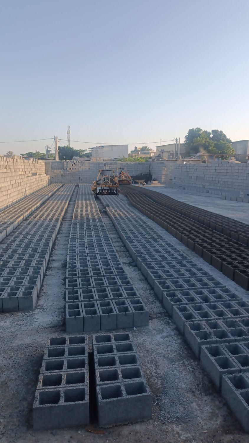 استخدام در کارگاه تیرچه و بلوک زنی جهت تولید|استخدام معماری، عمران و ساختمانی|بندرعباس, |دیوار