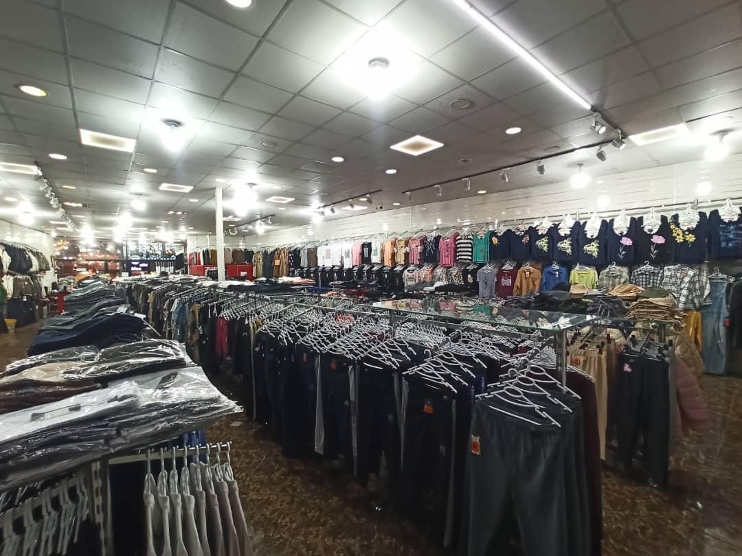 استخدام فروشنده ماهر آقا و خانم|استخدام خدمات فروشگاه و رستوران|سرعین, |دیوار