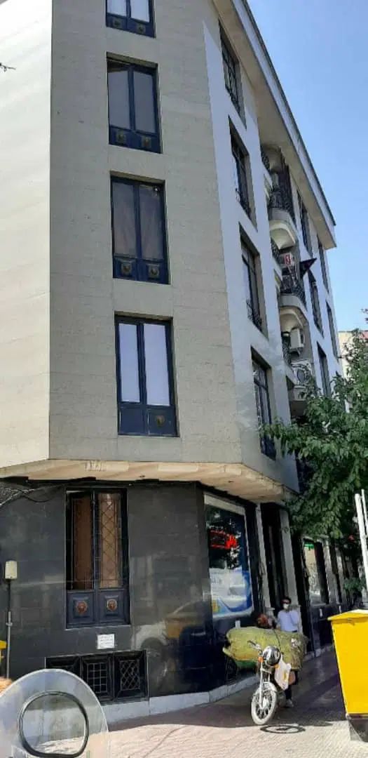 ۷۰متر ۲خوابه دونبش بر مطهری ط اول با امکانات|فروش دفتر کار، اتاق اداری، مطب|تهران, مطهری|دیوار