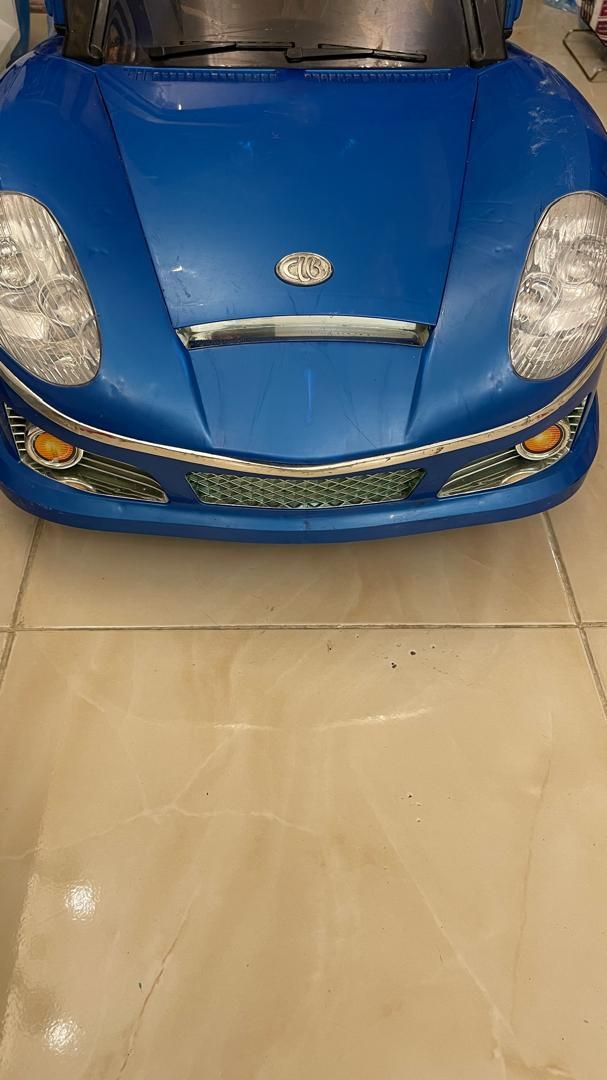 ماشین شارژی کودک سالم تمیز|اسباب‌بازی بچه|کیش, |دیوار