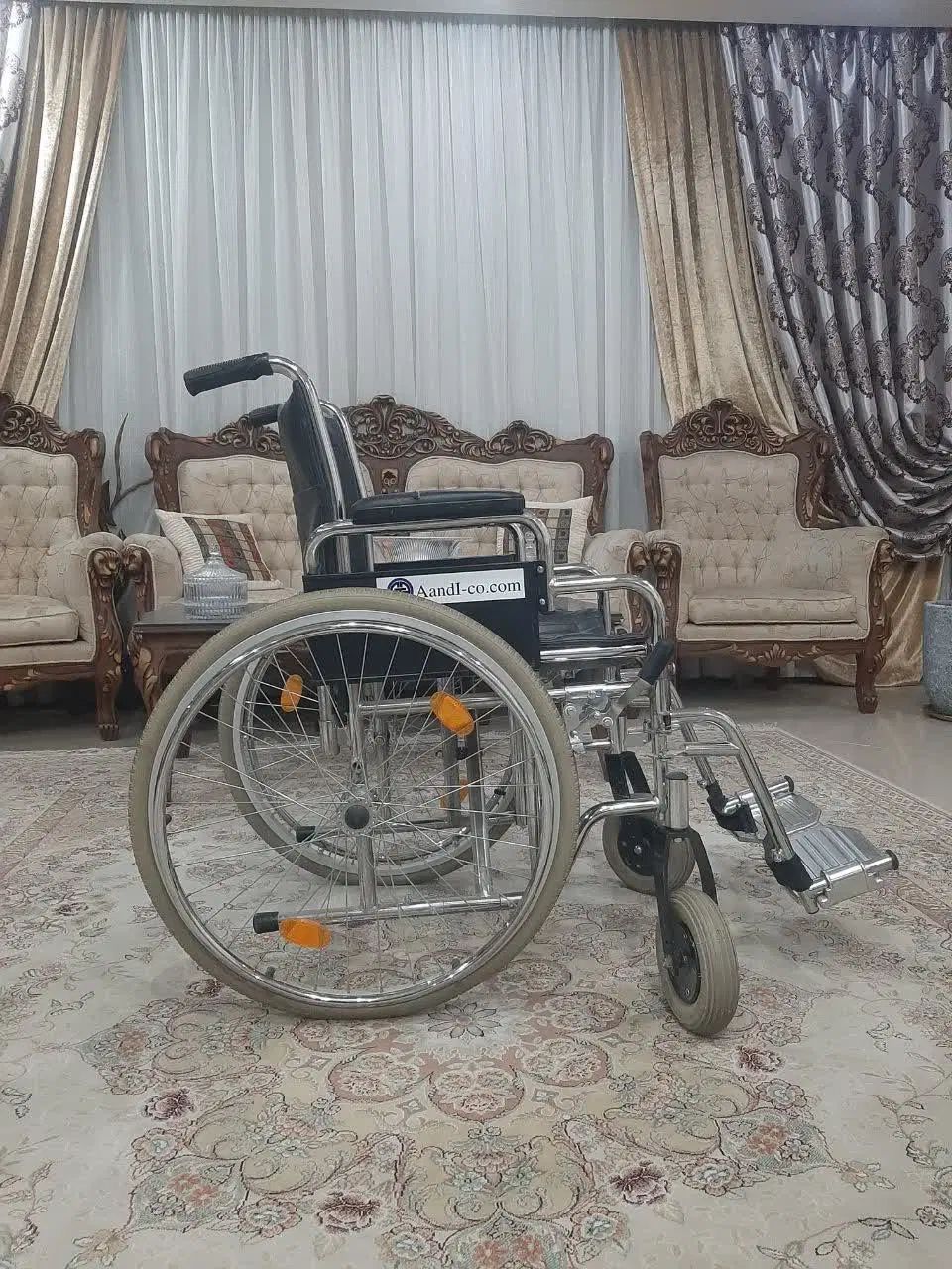 فروش یک دستگاه ویلچر تمام استیل اصل تایوان|آرایشی، بهداشتی، درمانی|مشهد, فرهنگ|دیوار