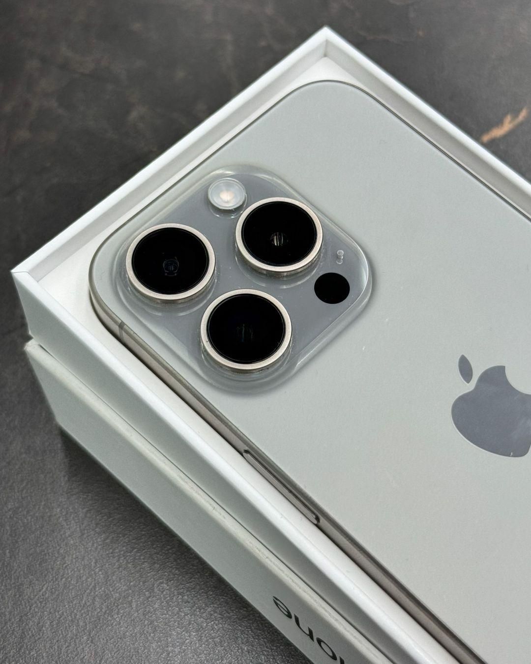 تیتانیومی پرفکت کپی/ ۱۵ پرو مکس( گارانتی)|موبایل|زاهدان, |دیوار