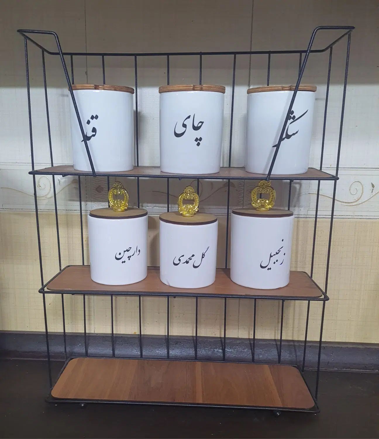 بانکه سرامیکی با استند|ظروف سرو و پذیرایی|اصفهان, ملک‌شهر|دیوار