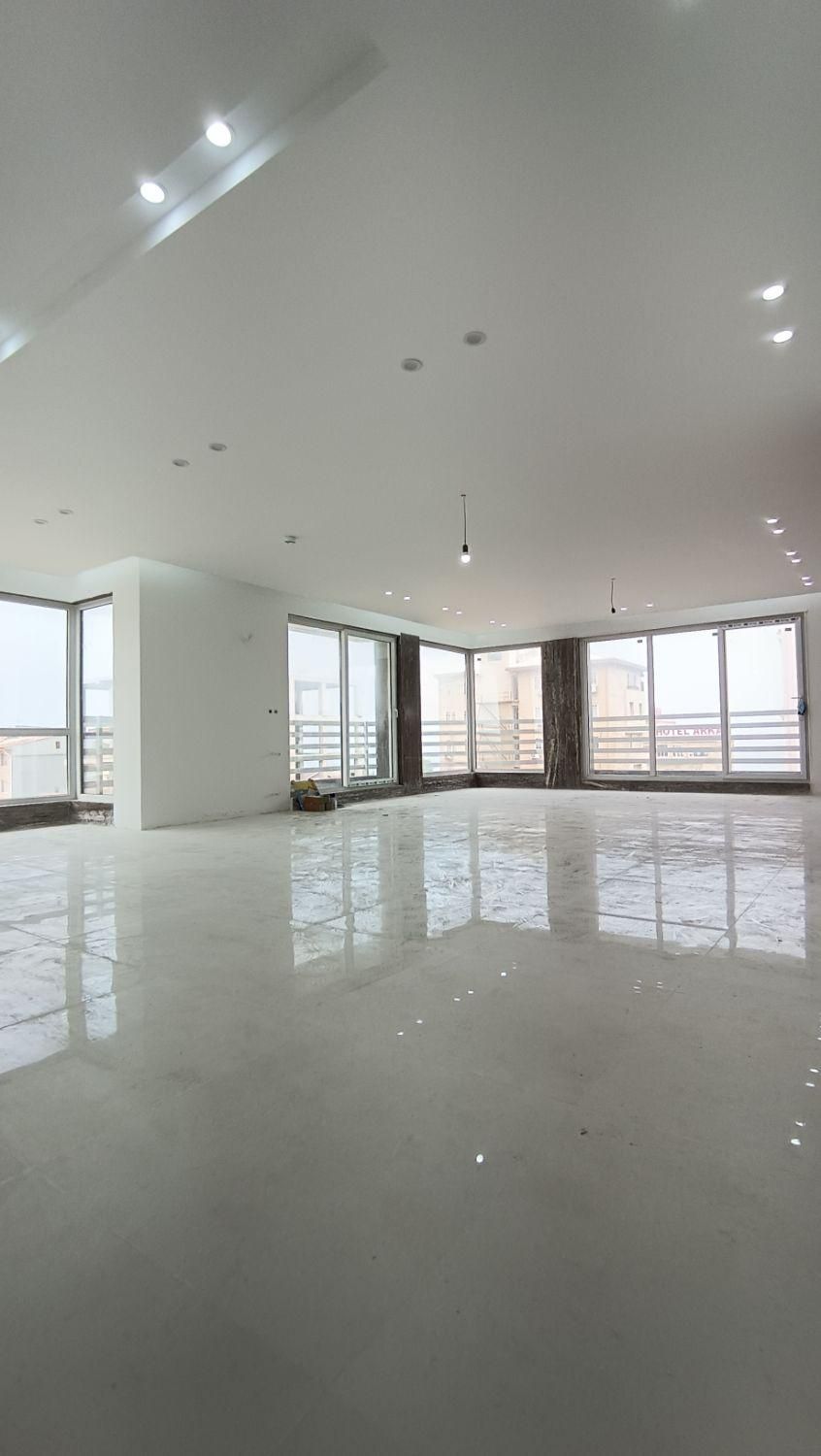 واحد 240 متری دونبش پاسداران ویو دریا|فروش آپارتمان|بندر انزلی, پاسداران|دیوار