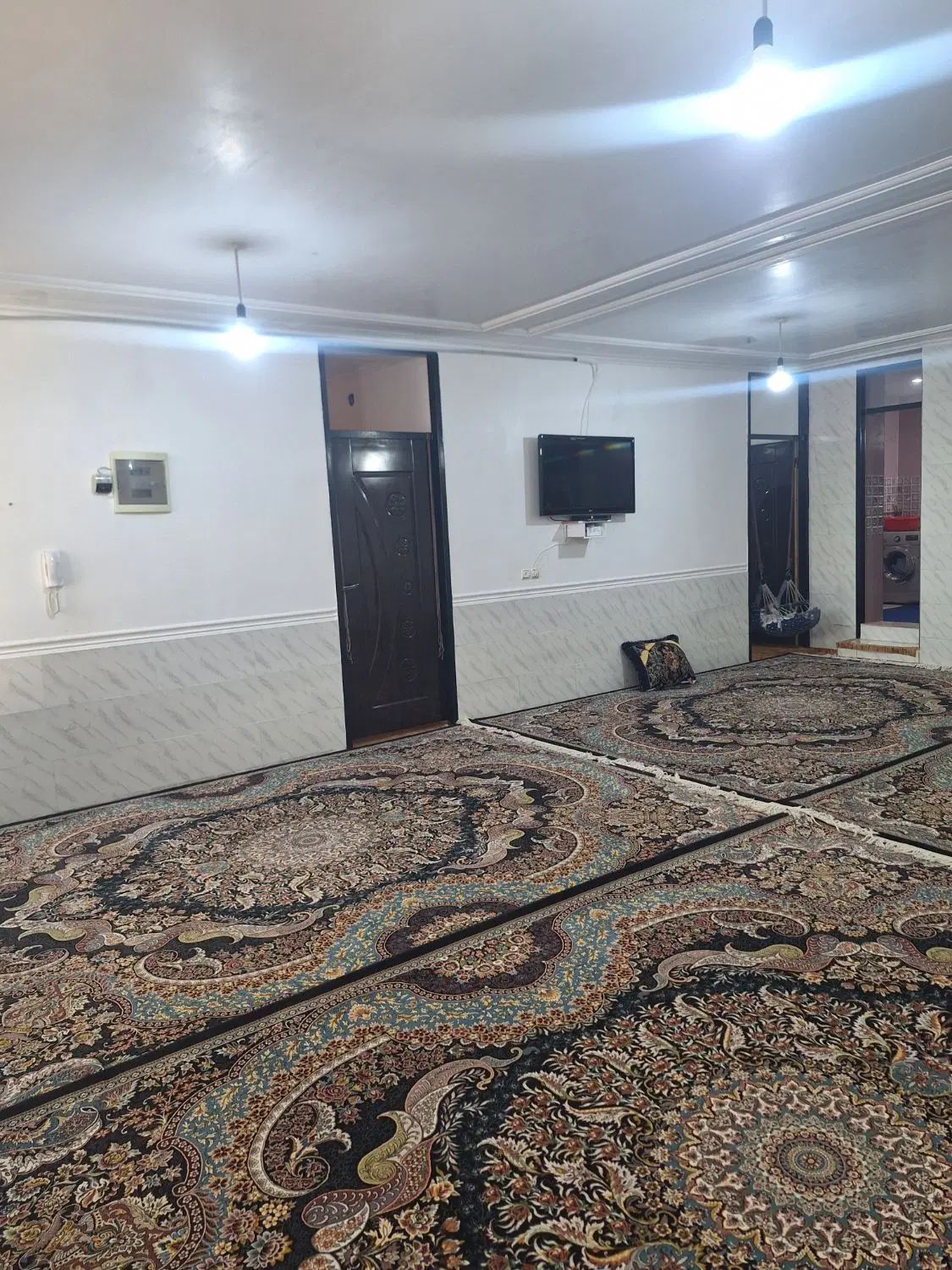 فروش،طبقه ۲ خیابان ۲۰متری ۱۳ ابان بهترین نقطه|فروش آپارتمان|باشت, |دیوار