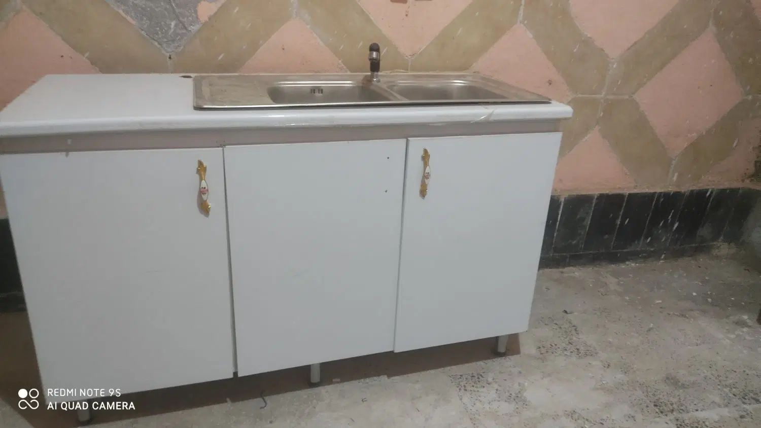 کابینت سه درب باسینک ظرفشویی توکاردرحدنو|مصالح و تجهیزات ساختمان|زاهدان, |دیوار