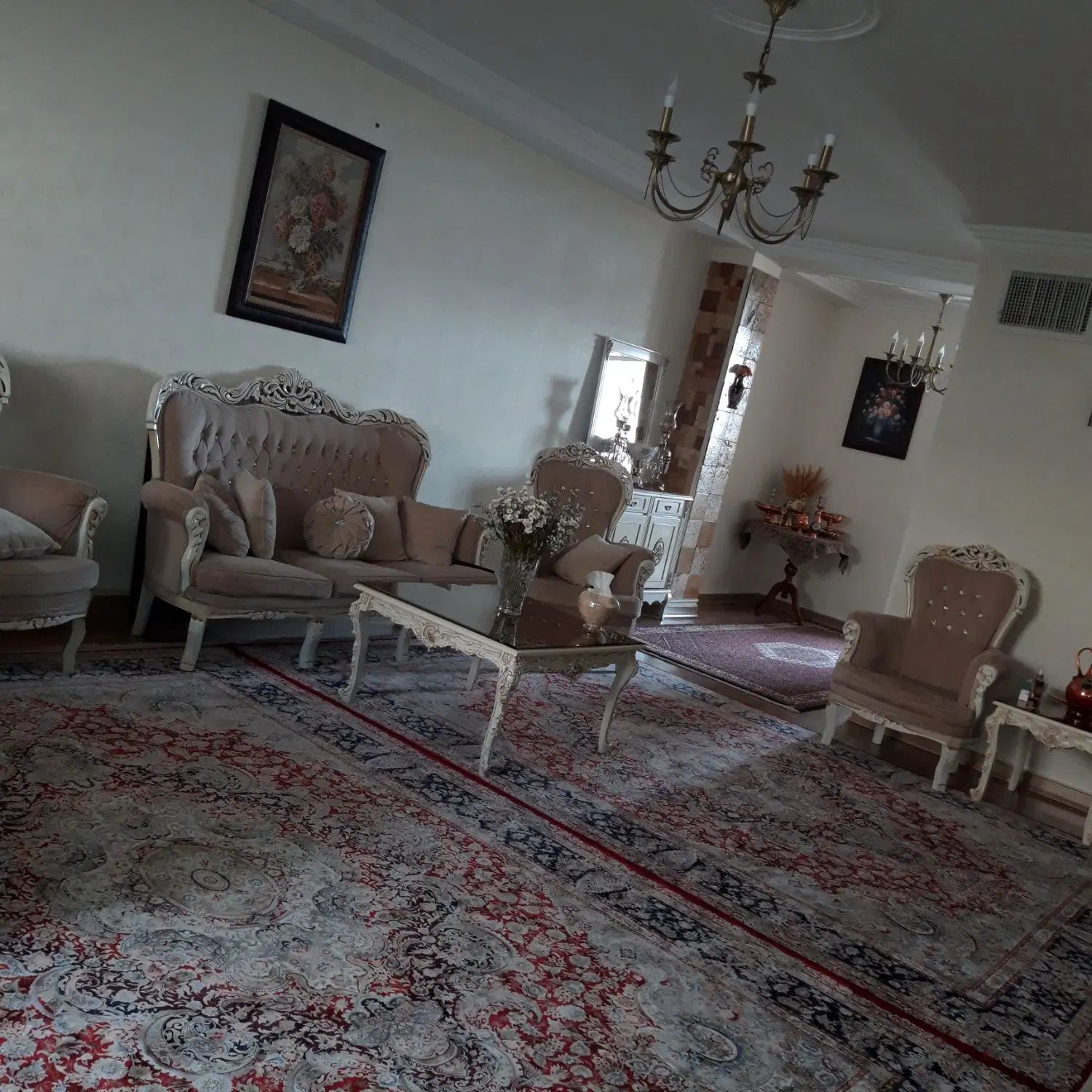 مبلمان ۹ نفره|مبلمان خانگی و میز عسلی|کرج, باغستان|دیوار