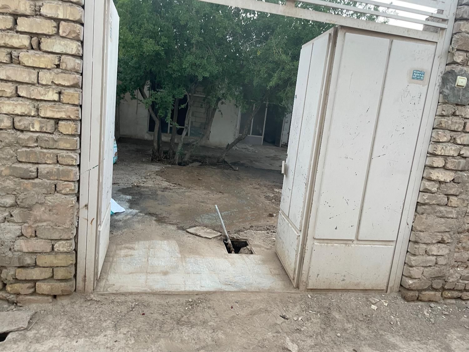 خانه منزل ملک کلنگی در خورزوق بهترین لوکیشن|فروش زمین و ملک کلنگی|اصفهان, باغ فدک|دیوار