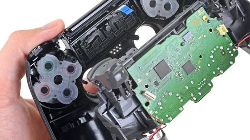 تعمیر و سرویس دسته و کنسول به صورت تخصصی|کنسول، بازی ویدئویی و آنلاین|قم, عمار یاسر|دیوار