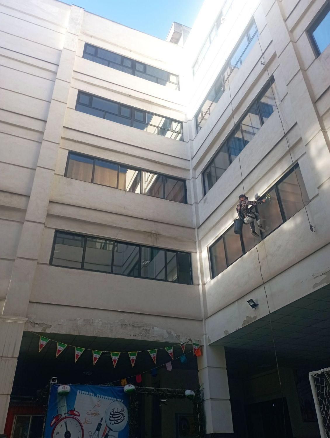 نماشویی نماشور شستشوی نما کل تهران سنگ ساب زن|خدمات نظافت|تهران, جیحون|دیوار