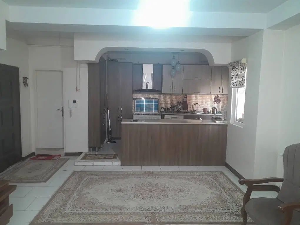 ۸۸ متر نگارستان فول امکانات رو به حیاط و نما|فروش آپارتمان|فردیس, نگارستان|دیوار