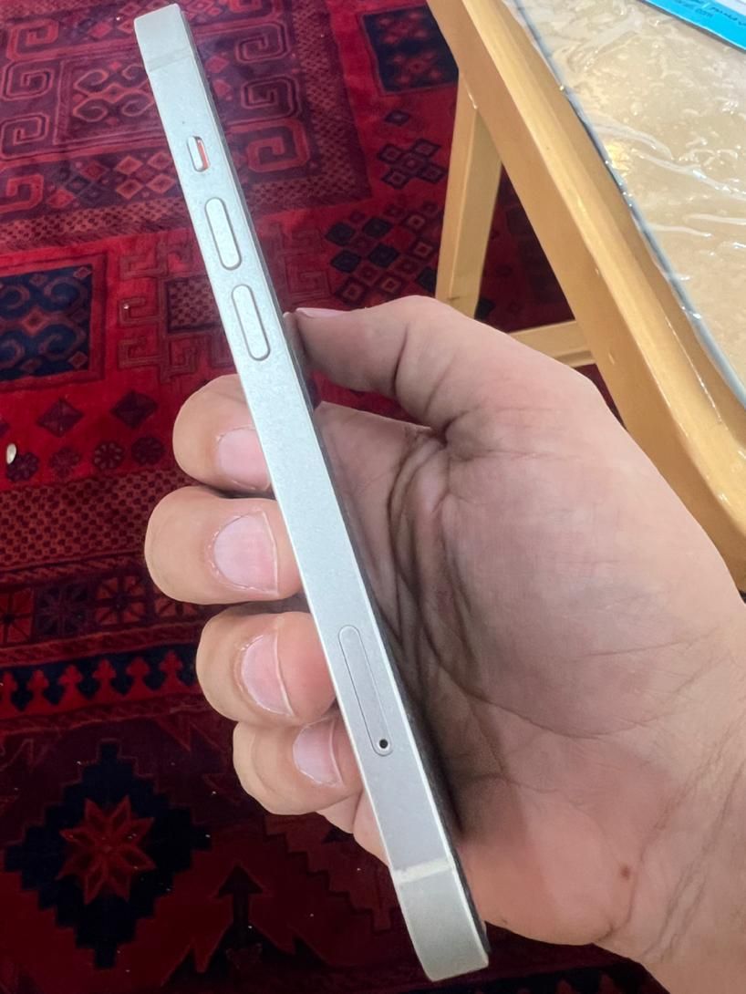 اپل iPhone 13 با حافظهٔ ۱۲۸ گیگابایت|موبایل|دلیجان, |دیوار