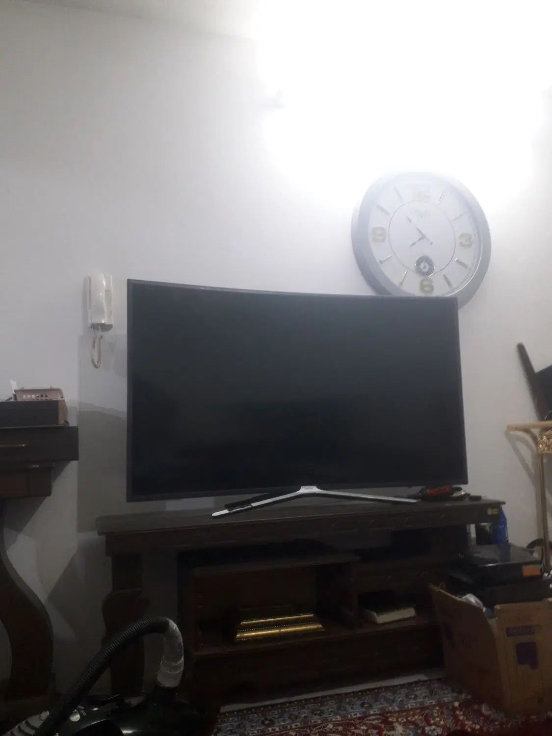 LED|تلویزیون و پروژکتور|مشهد, طلاب|دیوار