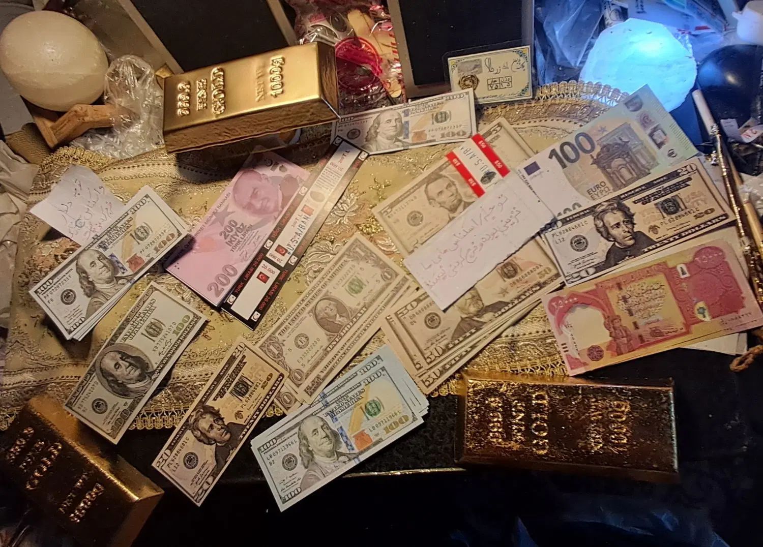 دلار یور‌و لیرمشابه اصل سینمایی پول اسکناس شادباش|کلکسیون سکه، تمبر، اسکناس|تهران, نیروی هوایی (پیروزی)|دیوار