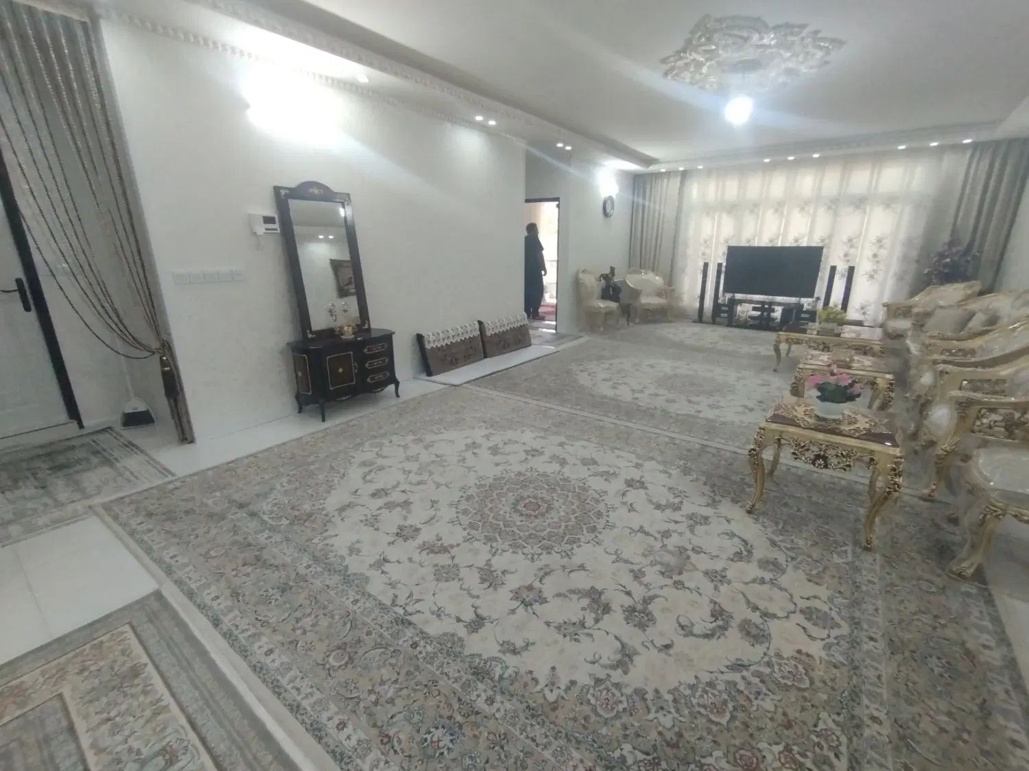 فروش اپارتمان۱۴۷متری/تاپ لوکیشن/ویو باغ/مسترملک|فروش آپارتمان|مشهد, جانباز|دیوار