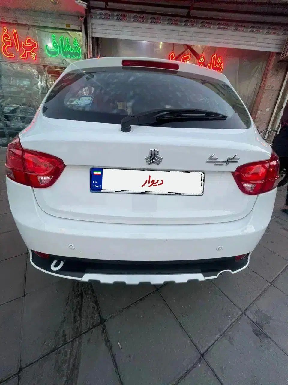 کوئیک 1402 R|خودرو سواری و وانت|مشهد, الهیه|دیوار