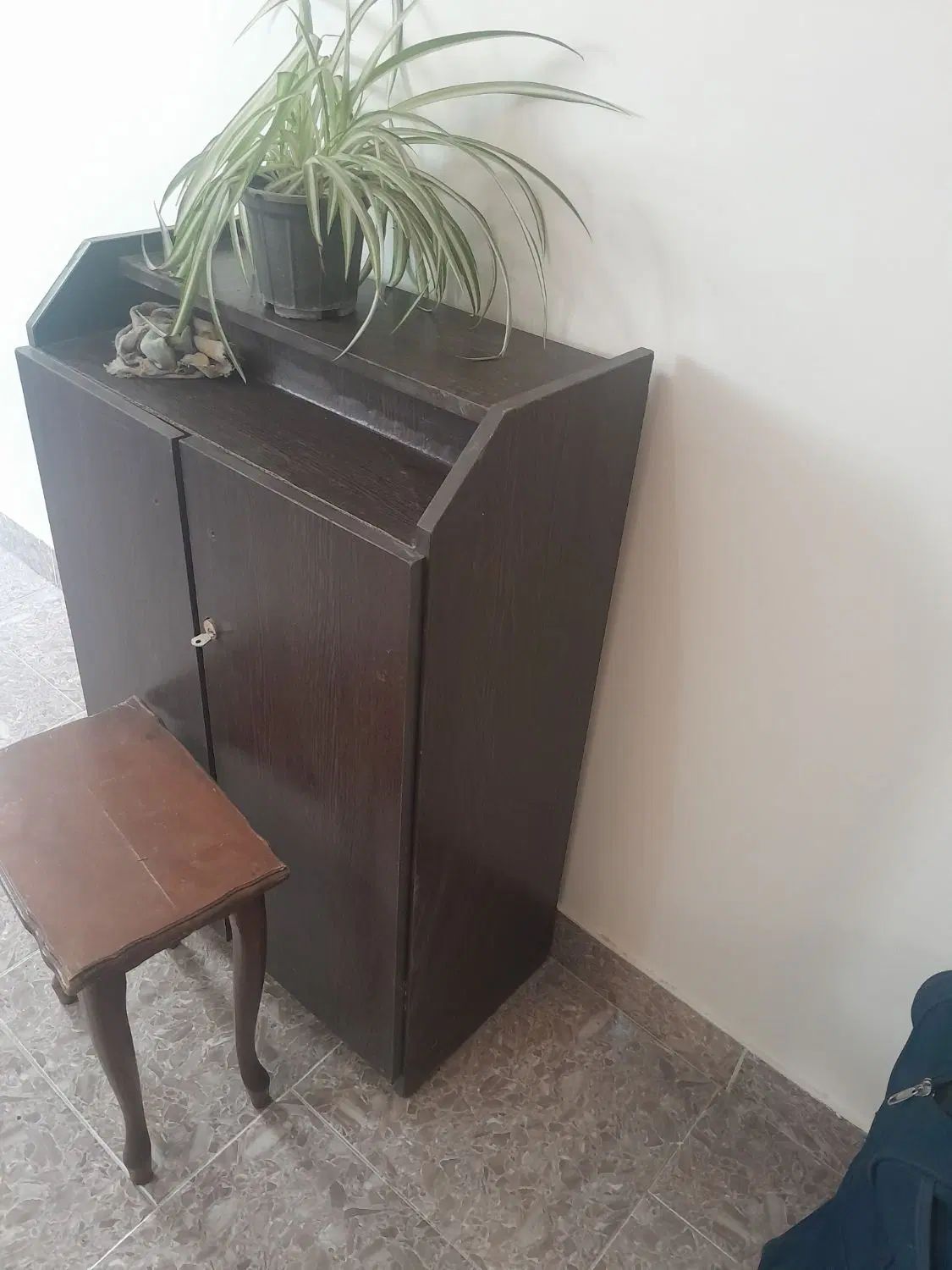دو عدد مبل۲ م و سایر وسایل روی هم ۱م|مبلمان خانگی و میز عسلی|کرج, گلستان|دیوار
