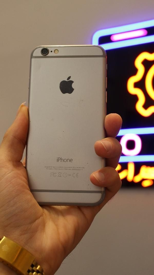 اپل iPhone 6 با حافظهٔ ۶۴ گیگابایت|موبایل|تهران, صادقیه|دیوار