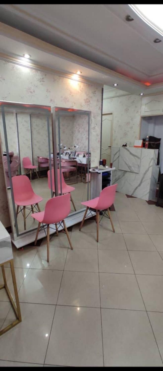 صفر تا صد لوازم آرایشگاه (کرمان)|آرایشگاه و سالن‌های زیبایی|کرمان, |دیوار