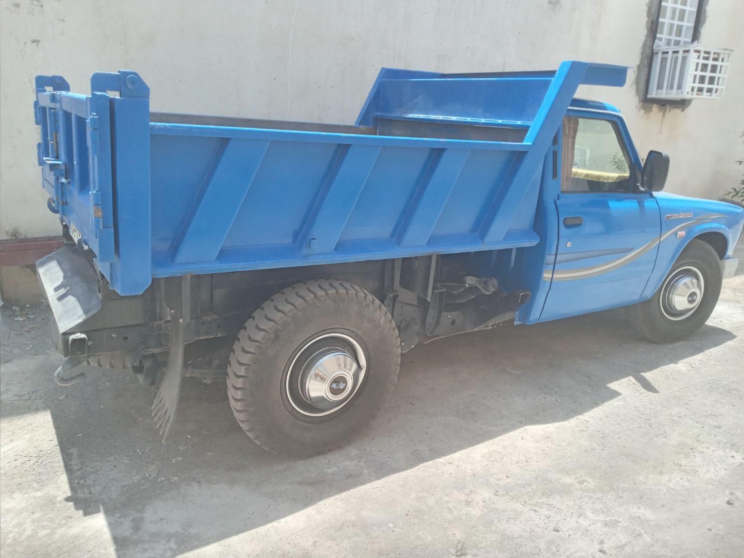 نیسان کمپرسی حمل شن و سیمان و نخاله ساختمان|خدمات حمل و نقل|جیرفت, |دیوار