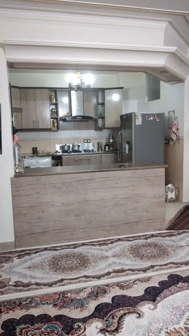 کابینت کامل آشپزخانه به همراه هود و سینک ظرفشویی|کتابخانه، شلف، قفسه‌های دیواری|قم, چهل درخت‎|دیوار