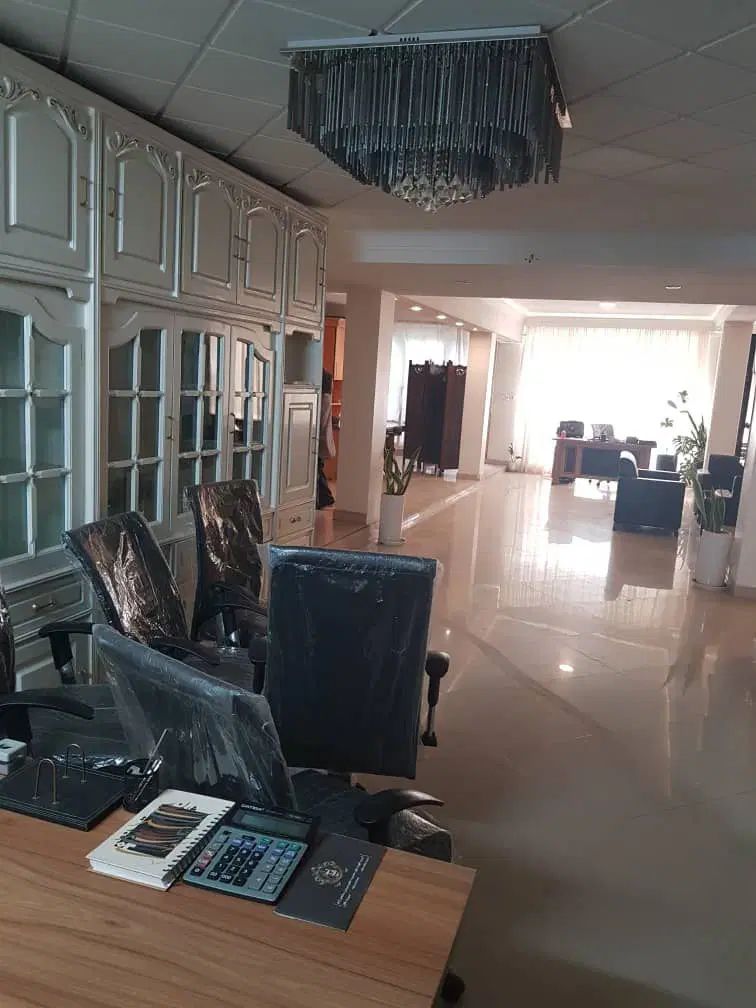 ۲۰۰ متر /دربست/اول دانش آموز/ مناسب مشاغل و دفاتر|اجارهٔ دفتر کار، اتاق اداری، مطب|مشهد, فرهنگ|دیوار