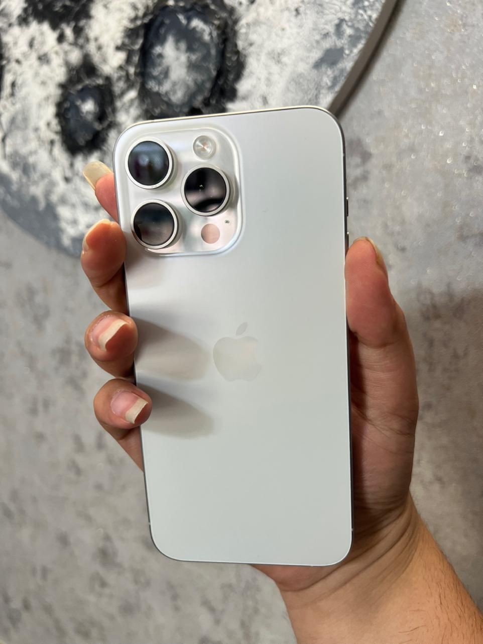 اپل iPhone 15 Pro Max با حافظهٔ ۵۱۲ گیگابایت|موبایل|رشت, باهنر|دیوار