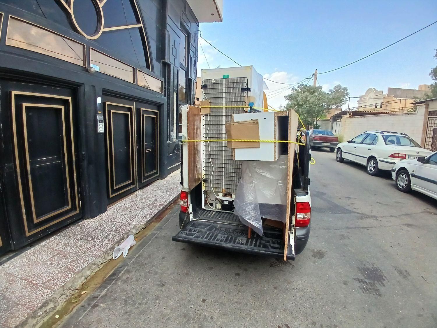 وانت بار کفی مبلی با قیمت مناسب به همراه کارگر|خدمات حمل و نقل|گرمسار, |دیوار