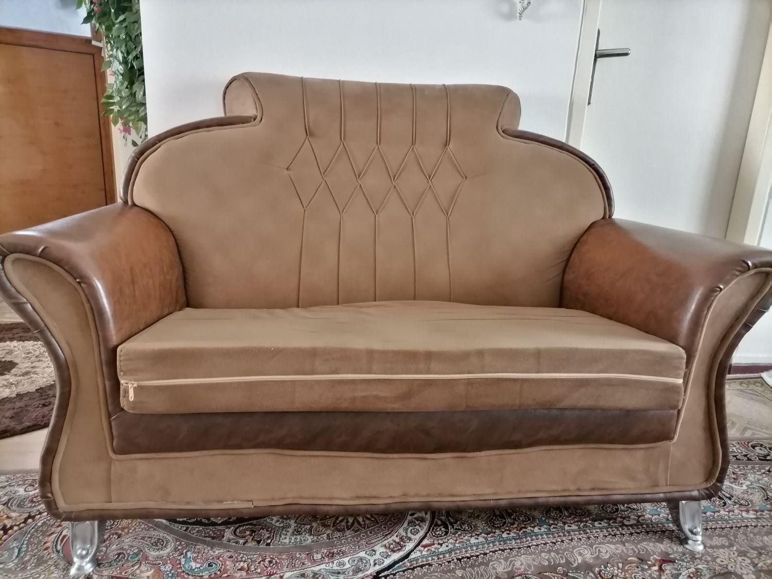 مبل چرم راحتی|مبلمان خانگی و میز عسلی|اندیشه, اندیشه فاز ۳|دیوار