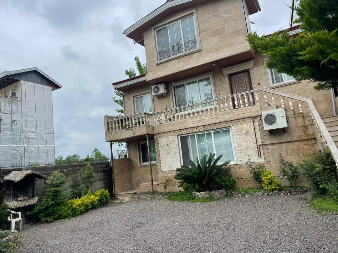 اجاره ی ویلااستخردارروزانه کد۰۲۲|اجارهٔ کوتاهمدت ویلا و باغ|چاف و چمخاله, |دیوار