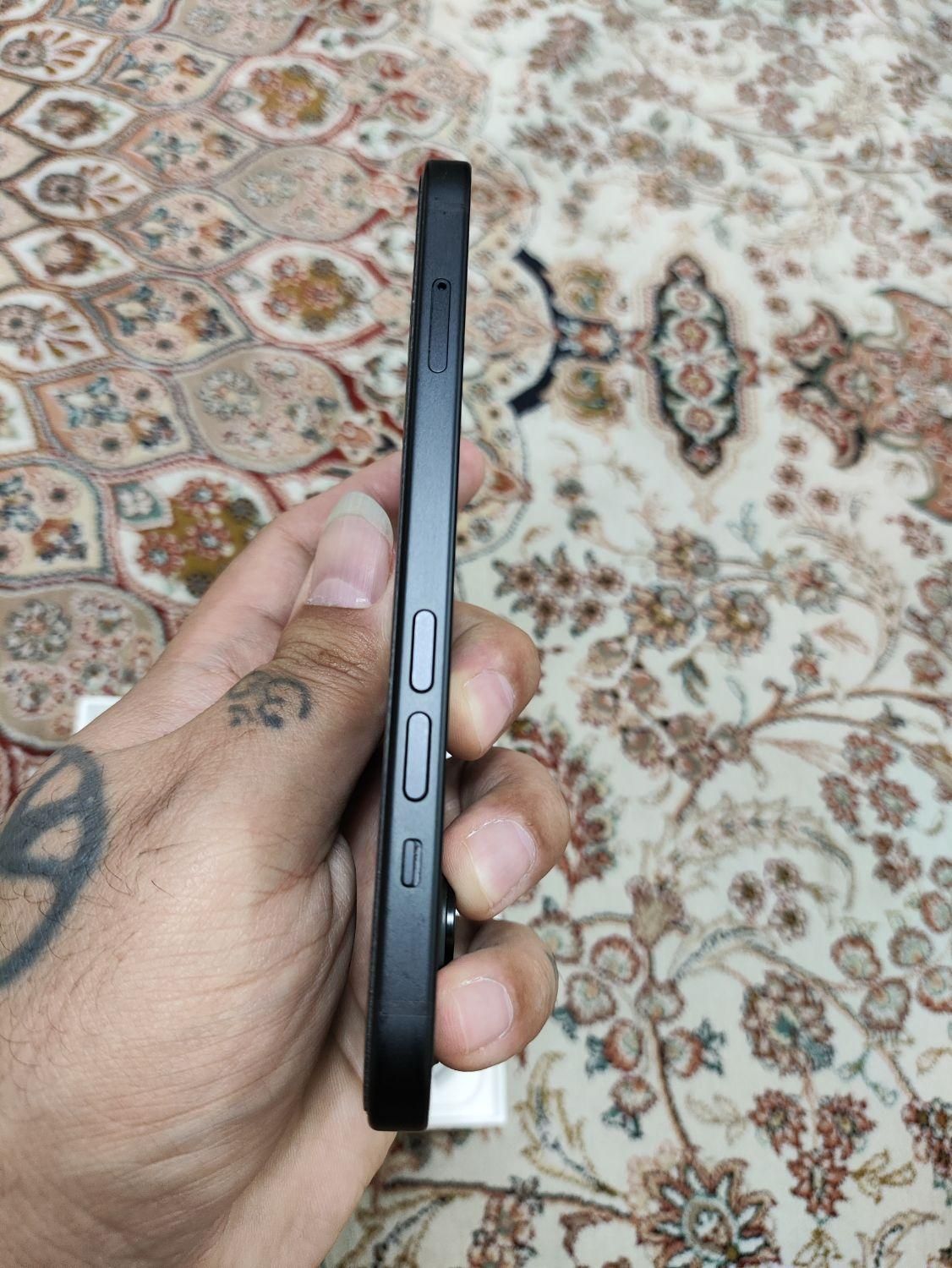 اپل iPhone 15 با حافظهٔ ۱۲۸ گیگابایت|موبایل|تهران, جوادیه|دیوار