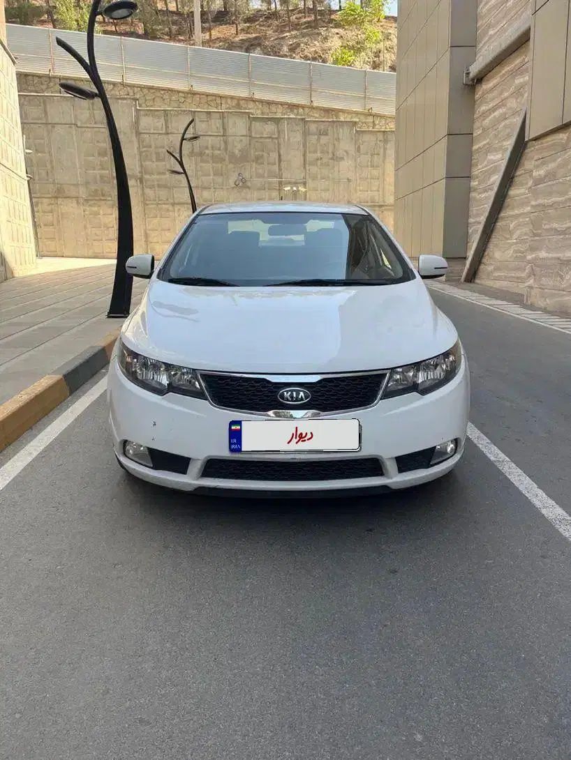 سراتو مونتاژ ۲۰۰۰اتومات مدل ۹۴|خودرو سواری و وانت|تهران, بوستان شیان|دیوار