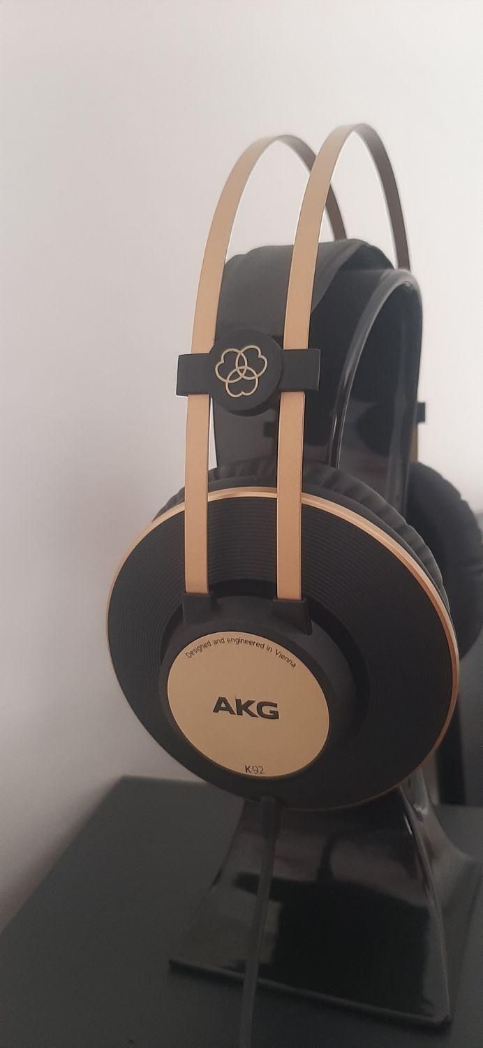 هدفون استودیویی AKG K92|صوتی و تصویری|تهران, شهرک آزادی|دیوار