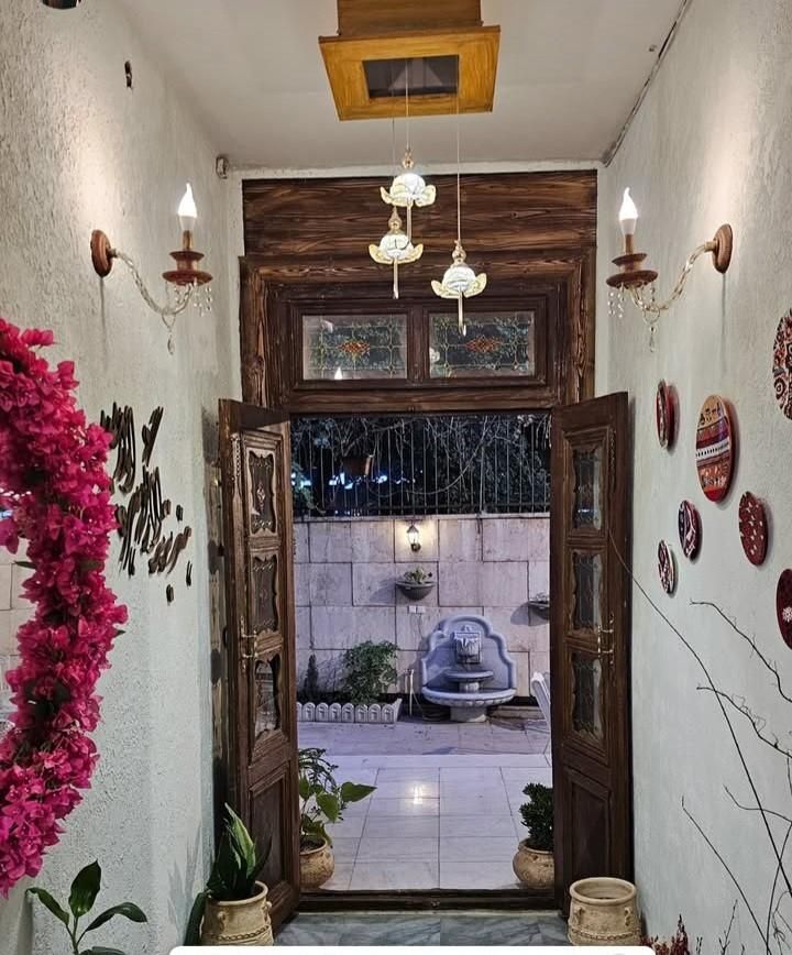 اجاره اتاق مزون رگال تدریس ساعتی همایش ایونت|اجارهٔ دفتر کار، اتاق اداری، مطب|اصفهان, جلفا|دیوار