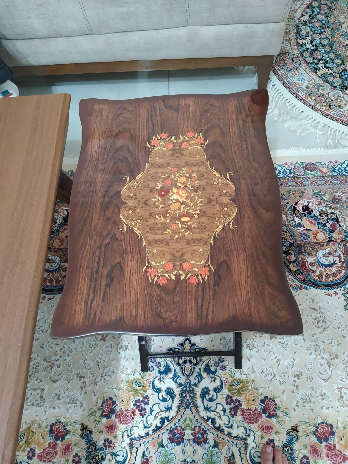 میز عسلی تا شو در حد نو|مبلمان خانگی و میز عسلی|رشت, شالکو|دیوار