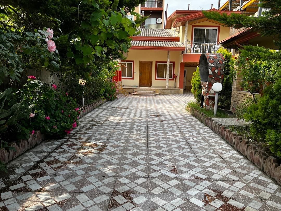 ویلا ۳ خوابه دوبلکس ساحلی|اجارهٔ کوتاهمدت ویلا و باغ|ایزدشهر, |دیوار