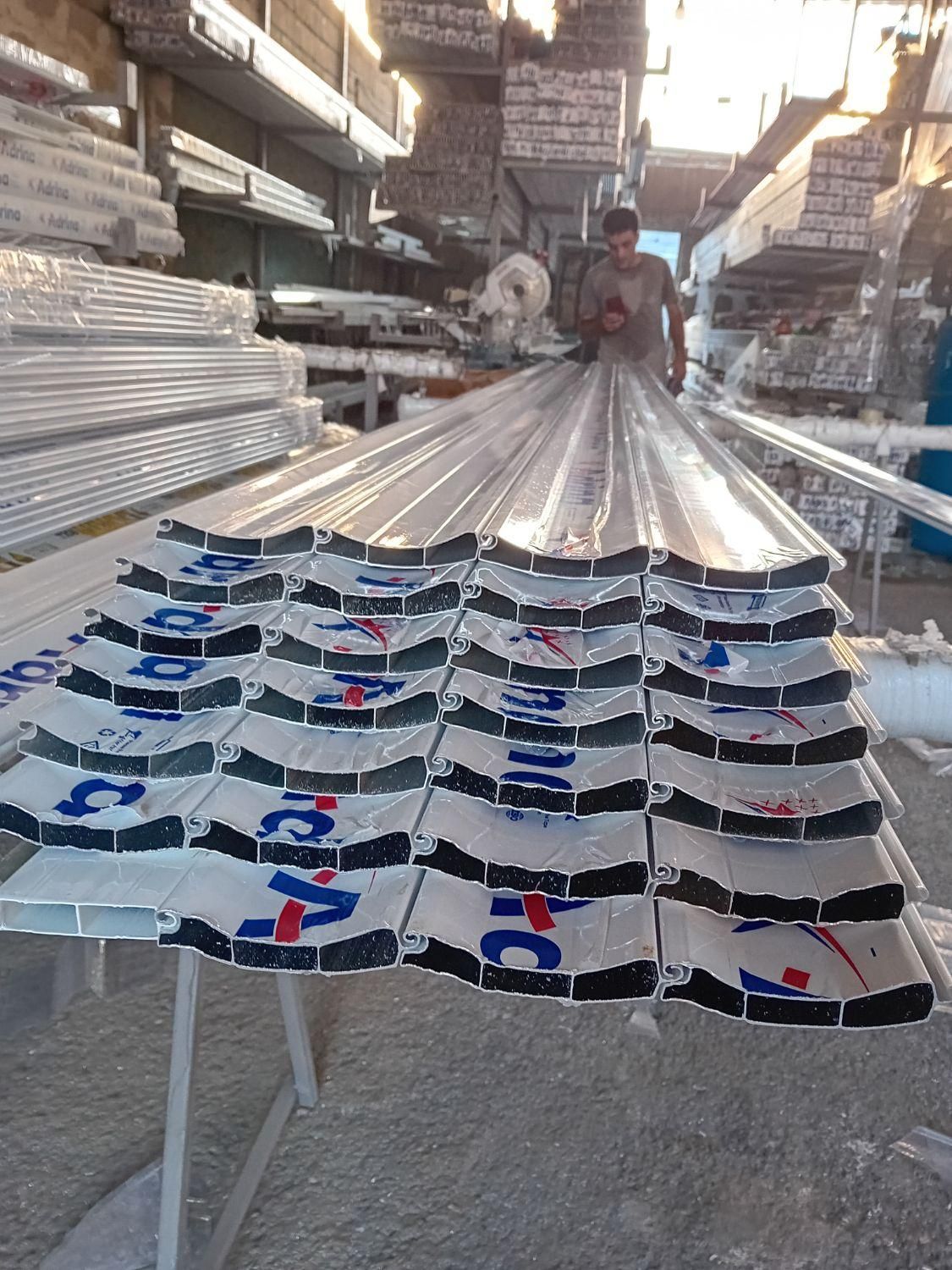 تولیدی درب کرکره برقی بندرعباس|خدمات پیشه و مهارت|بندرعباس, |دیوار