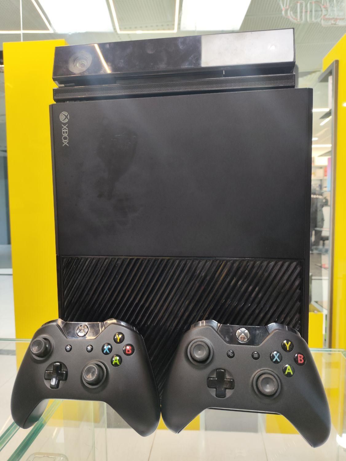 xbox one دو دسته فول گیم با کینکت|کنسول، بازی ویدئویی و آنلاین|کرج, مهرویلا جنوبی|دیوار