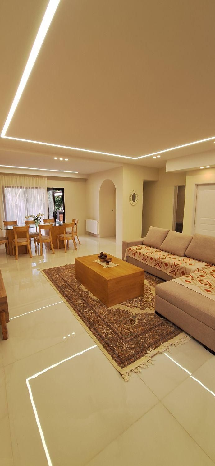 ویلا دو خواب نوساز لوکس لب تالاب انزلی|اجارهٔ کوتاهمدت ویلا و باغ|بندر انزلی, قلم گوده|دیوار