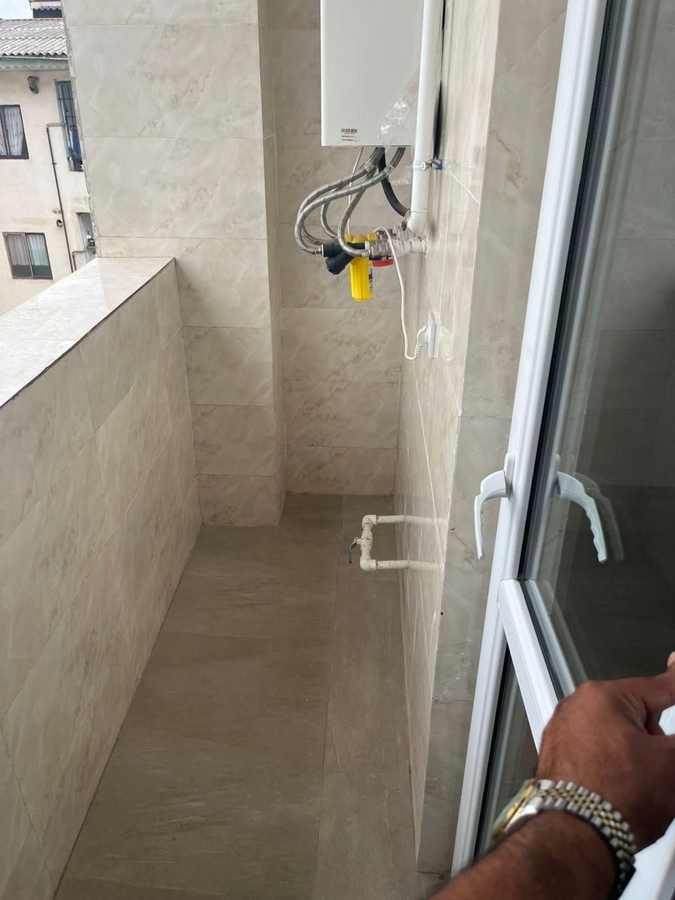 گاز/روبروی منظریه/کلید نخورده/معاوضه با ماشین|فروش آپارتمان|رشت, منظریه|دیوار