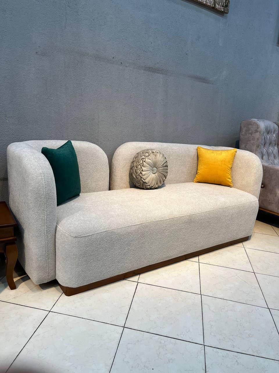 مبل راحتی کد 211 1 1 شرایط|مبلمان خانگی و میز عسلی|قزوین, |دیوار