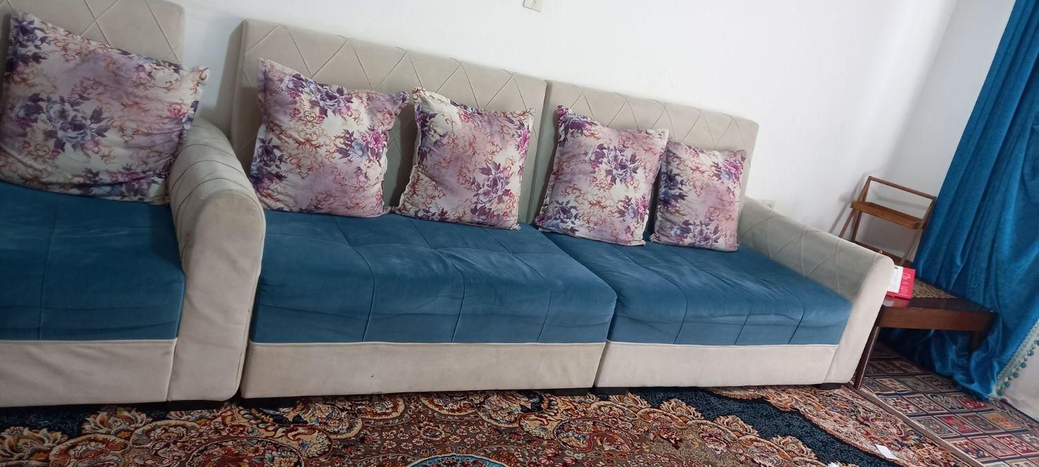 مبل راحت و ترتمیز|مبلمان خانگی و میز عسلی|کرج, کیانمهر|دیوار